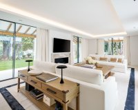 Resale - Villa - Marbella - Nueva Andalucía