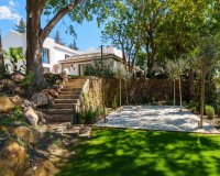 Resale - Villa - Marbella - Nueva Andalucía