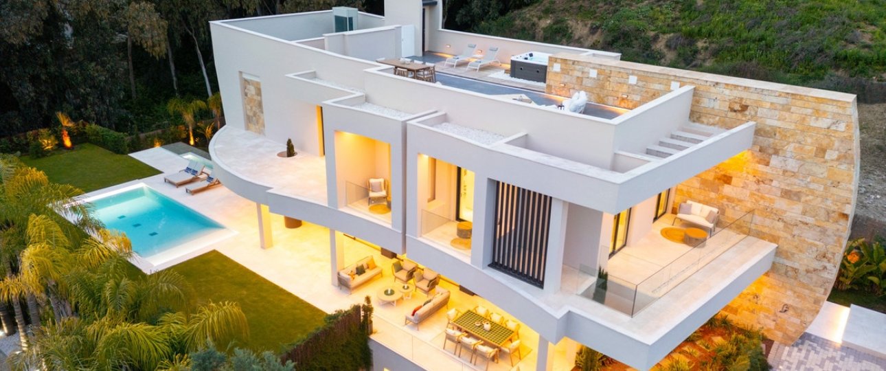 Resale - Villa - Marbella - Nueva Andalucía