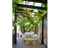 Resale - Villa - Marbella - Puerto Banús