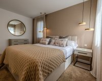 Resale - Villa - Marbella - Puerto Banús