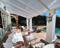 Resale - Villa - Marbella - Puerto Banús