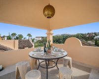 Resale - Villa - Marbella - Puerto Banús