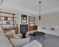Resale - Villa - Marbella - Puerto Banús