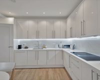 Resale - Villa - Marbella - Puerto Banús