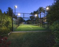 Resale - Villa - Marbella - Puerto Banús