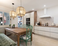 Resale - Villa - Marbella - Puerto Banús