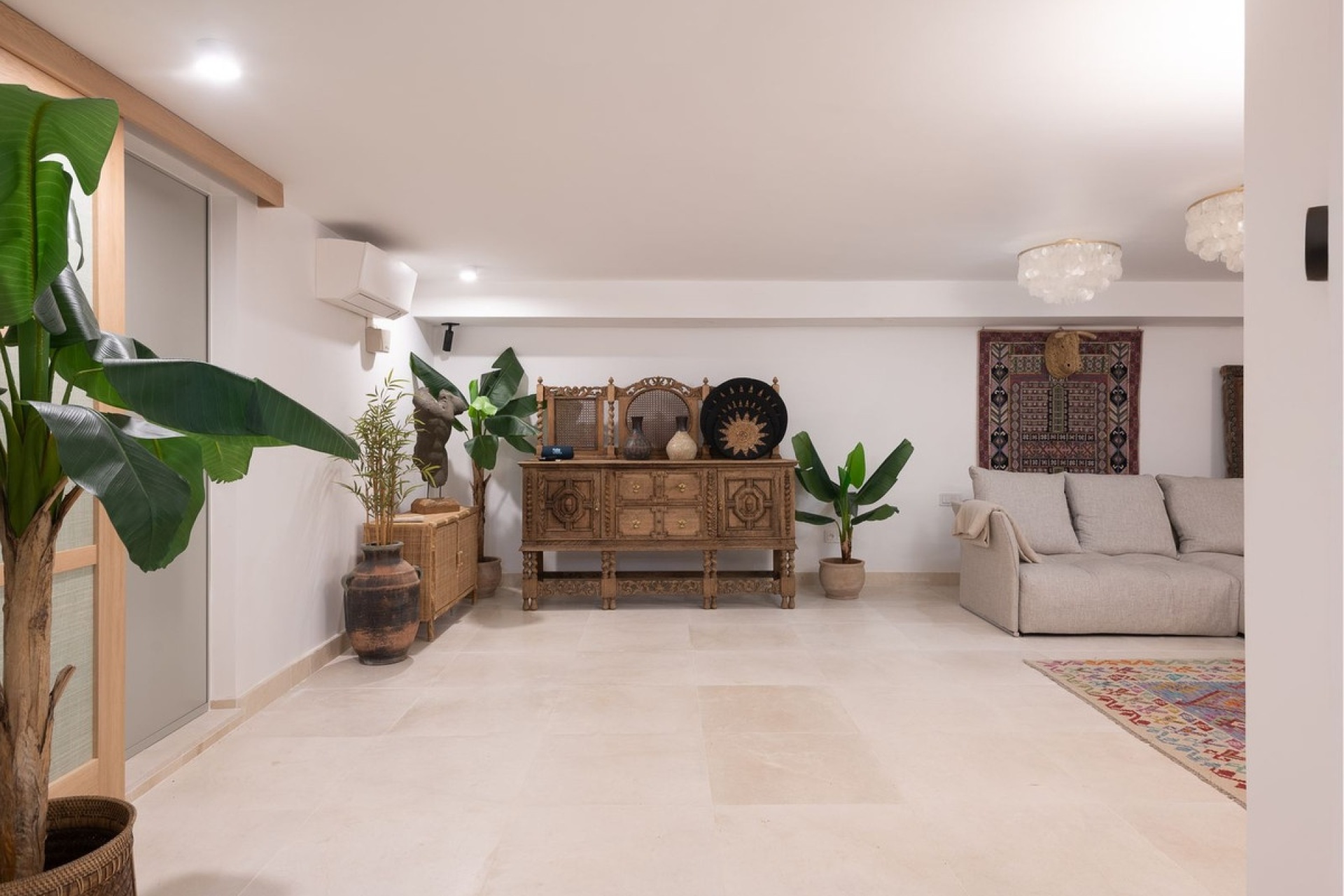 Resale - Villa - Marbella - Puerto Banús