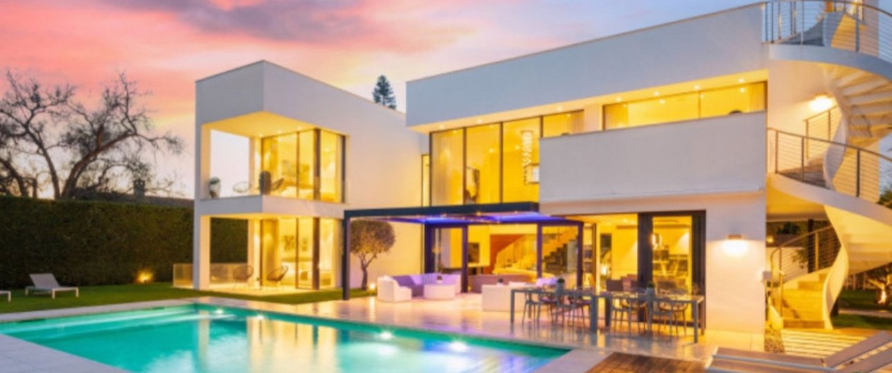 Resale - Villa - Marbella - Puerto Banús