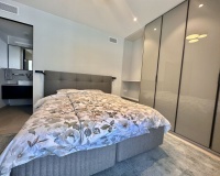 Resale - Villa - Marbella - Puerto Banús