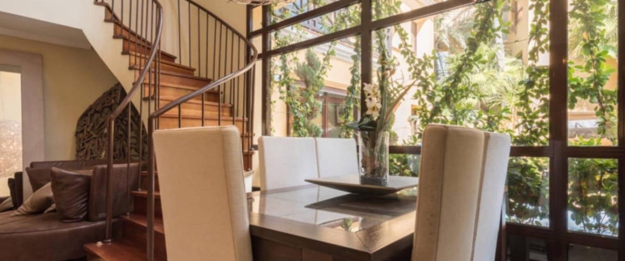 Resale - Villa - Marbella - Puerto Banús