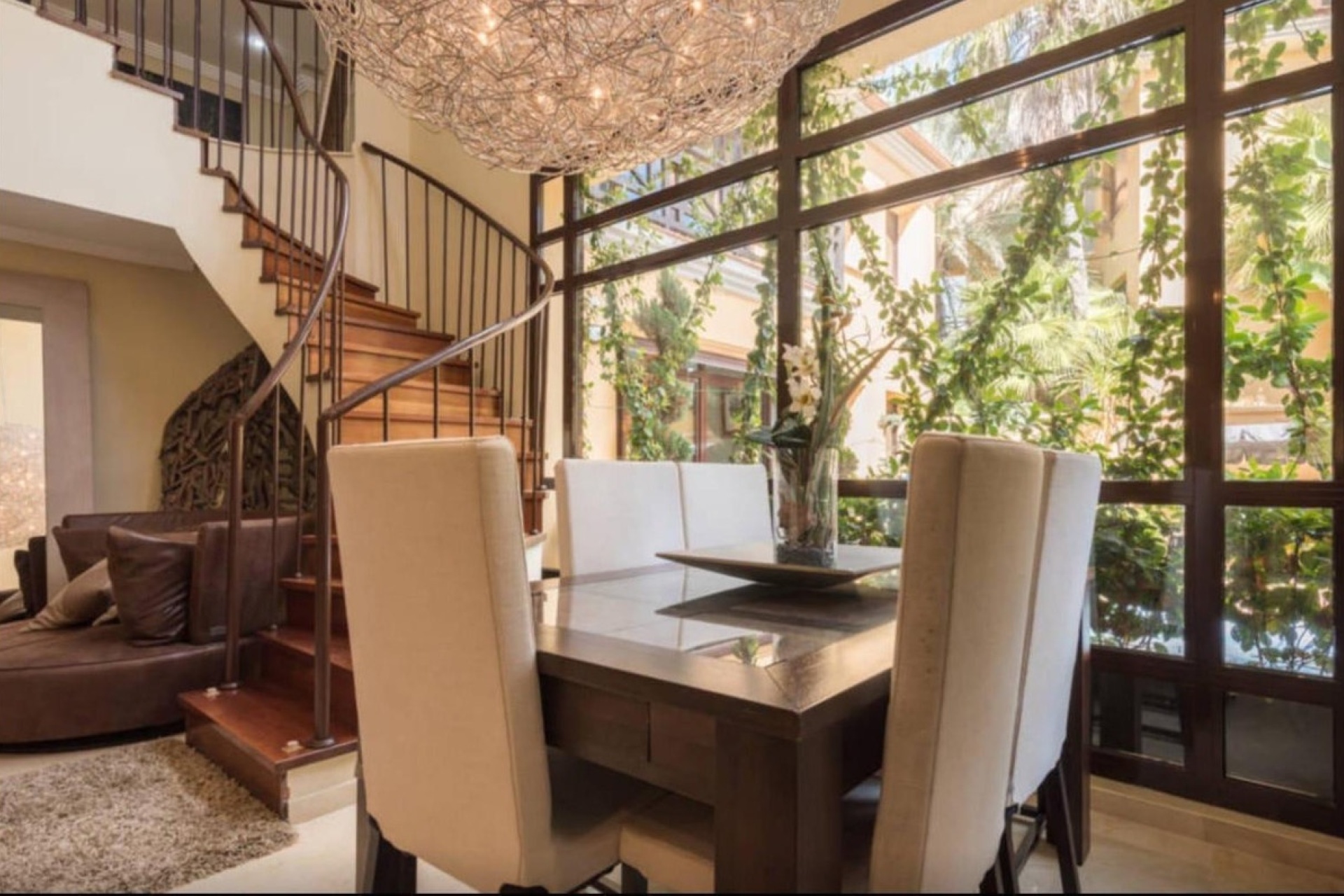 Resale - Villa - Marbella - Puerto Banús
