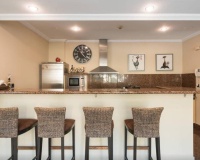 Resale - Villa - Marbella - Puerto Banús