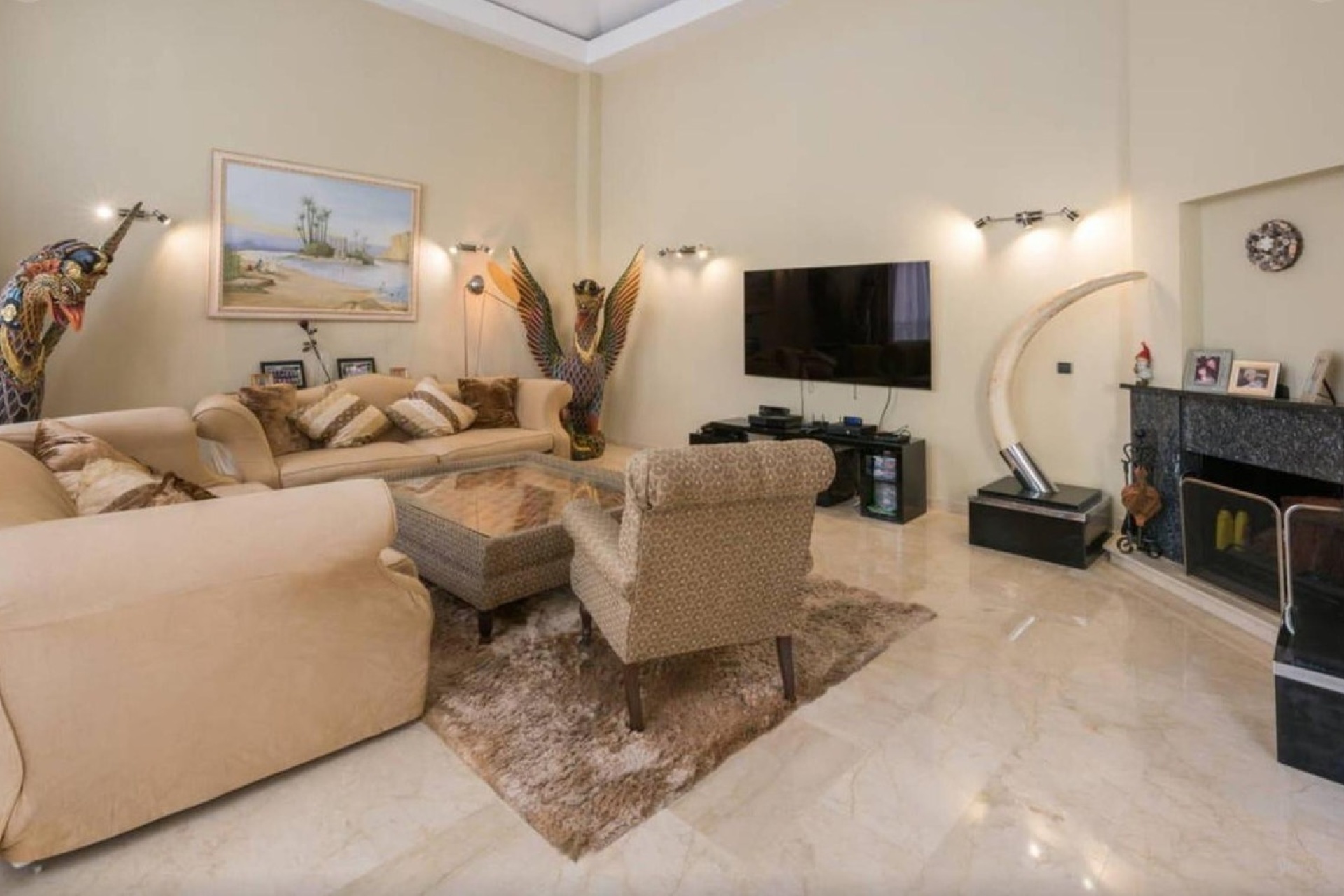 Resale - Villa - Marbella - Puerto Banús