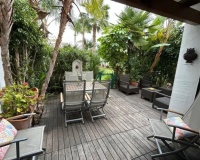 Resale - Villa - Marbella - Puerto Banús