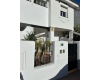 Resale - Villa - Marbella - Puerto Banús