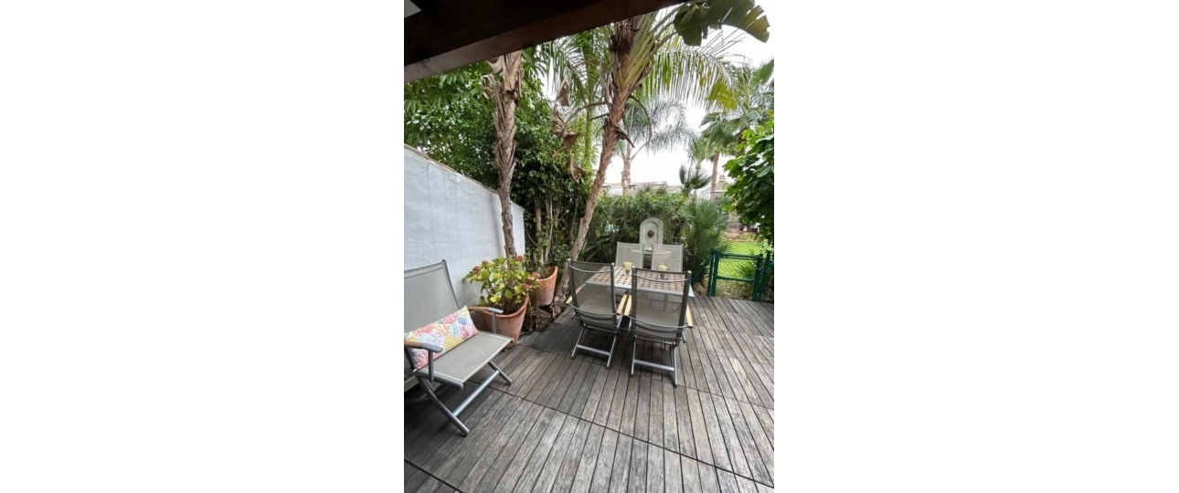 Resale - Villa - Marbella - Puerto Banús