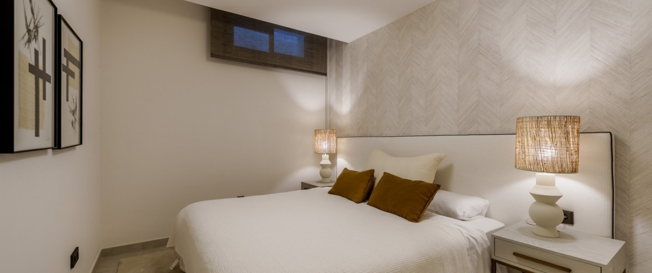Resale - Villa - Marbella - Puerto Banús