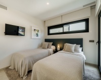 Resale - Villa - Marbella - Puerto Banús