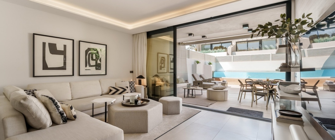 Resale - Villa - Marbella - Puerto Banús