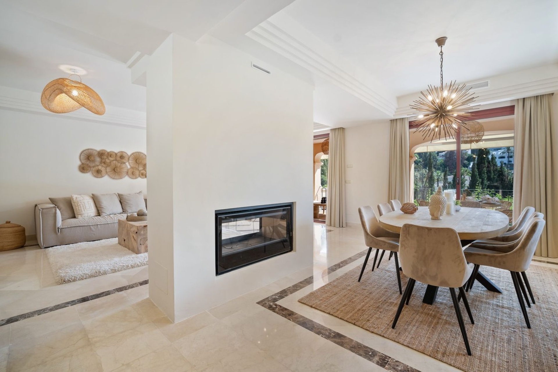 Resale - Villa - Marbella - Puerto Banús