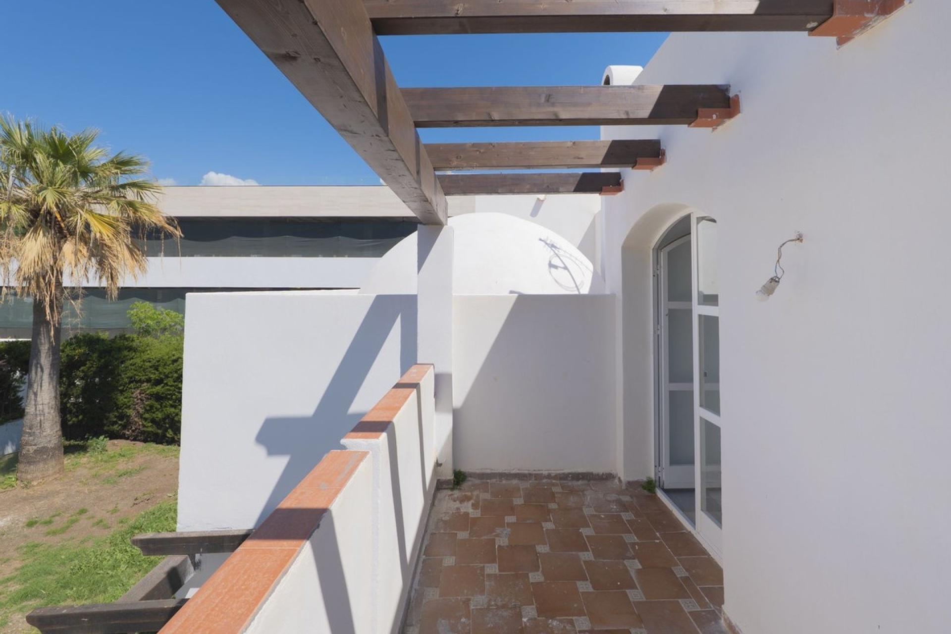 Resale - Villa - Marbella - Puerto Banús