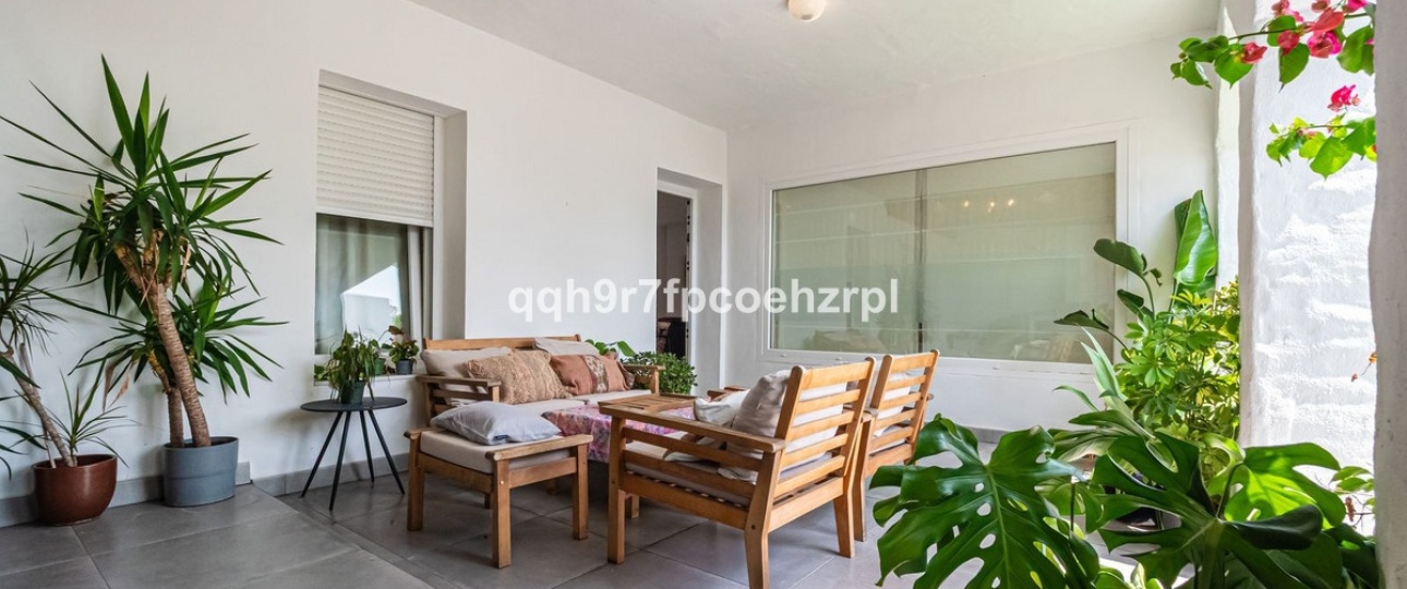 Resale - Villa - Marbella - Reserva de Marbella