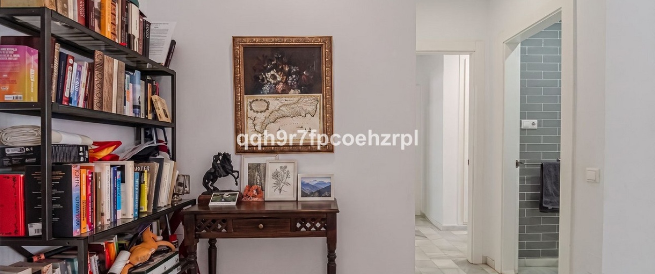 Resale - Villa - Marbella - Reserva de Marbella