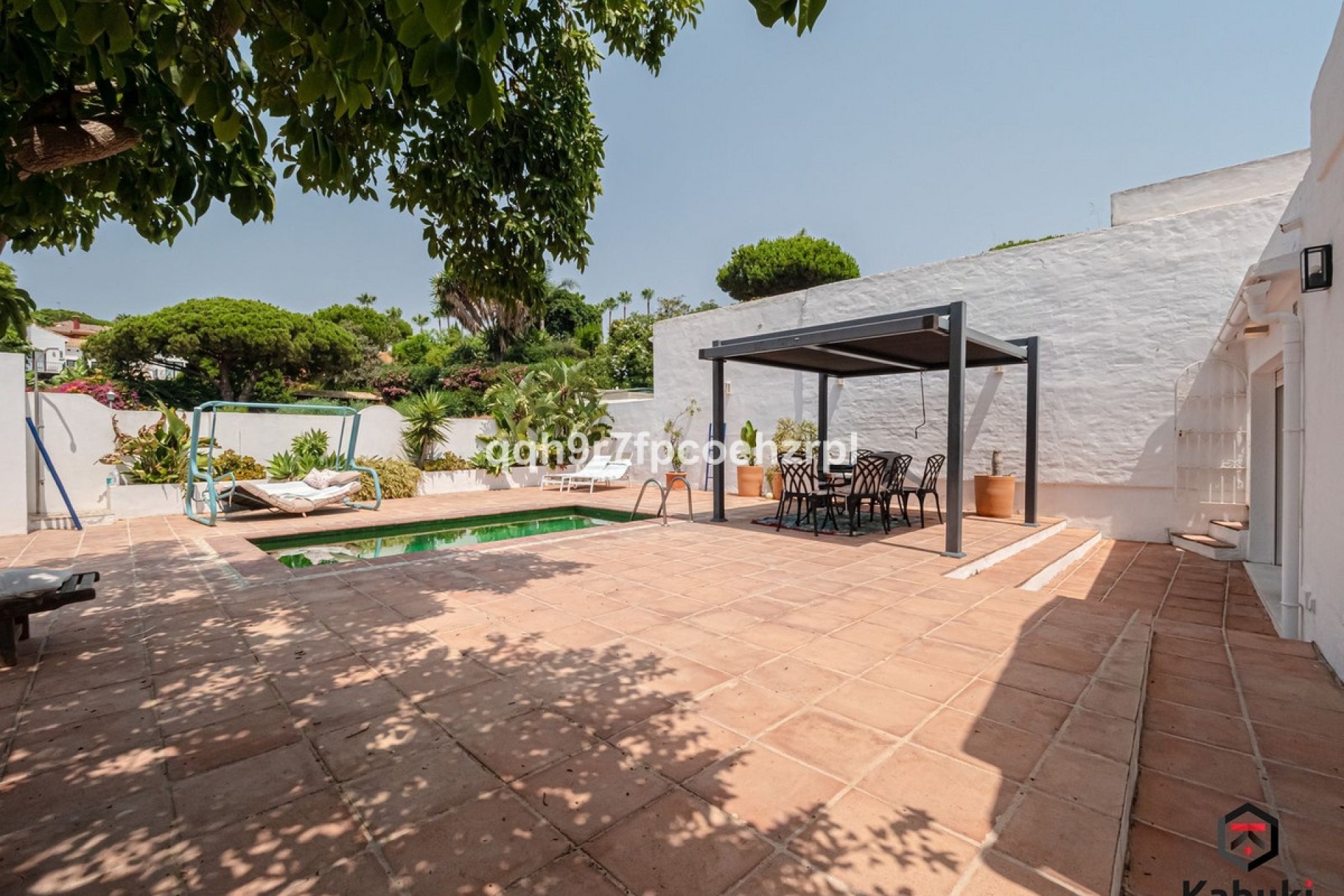Resale - Villa - Marbella - Reserva de Marbella