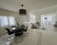 Resale - Villa - Marbella - Reserva de Marbella