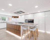 Resale - Villa - Marbella - Río Real
