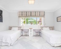 Resale - Villa - Marbella - Río Real