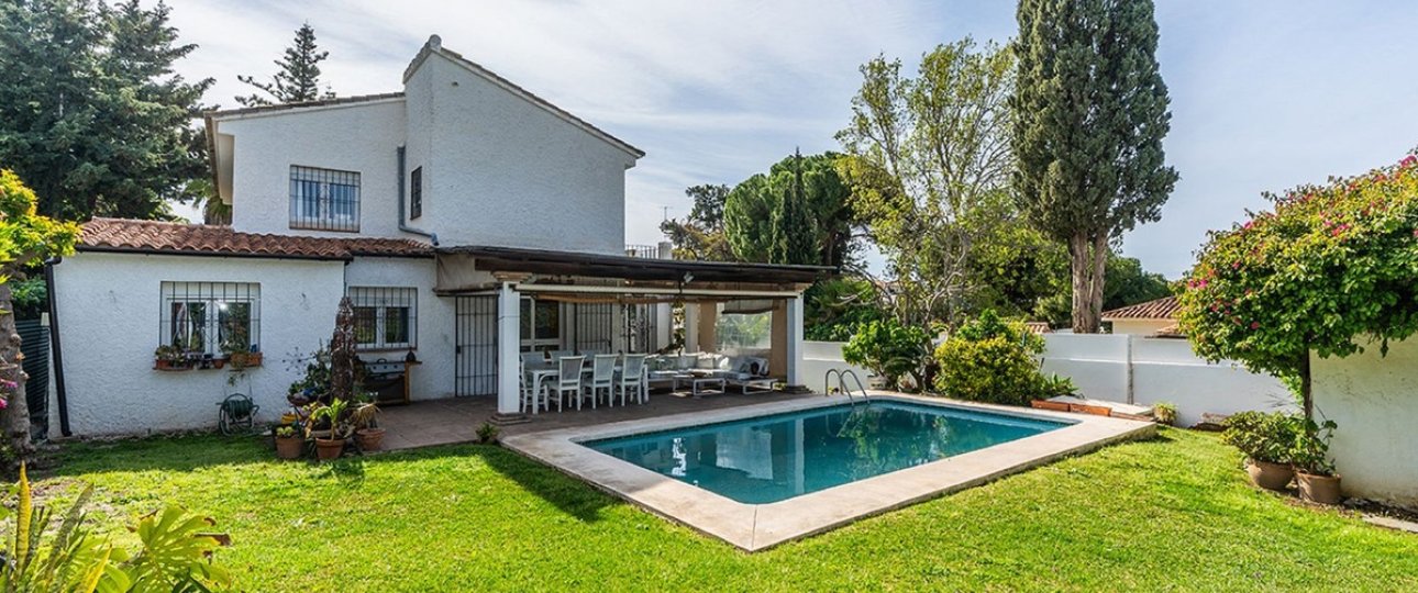 Resale - Villa - Marbella - Río Real