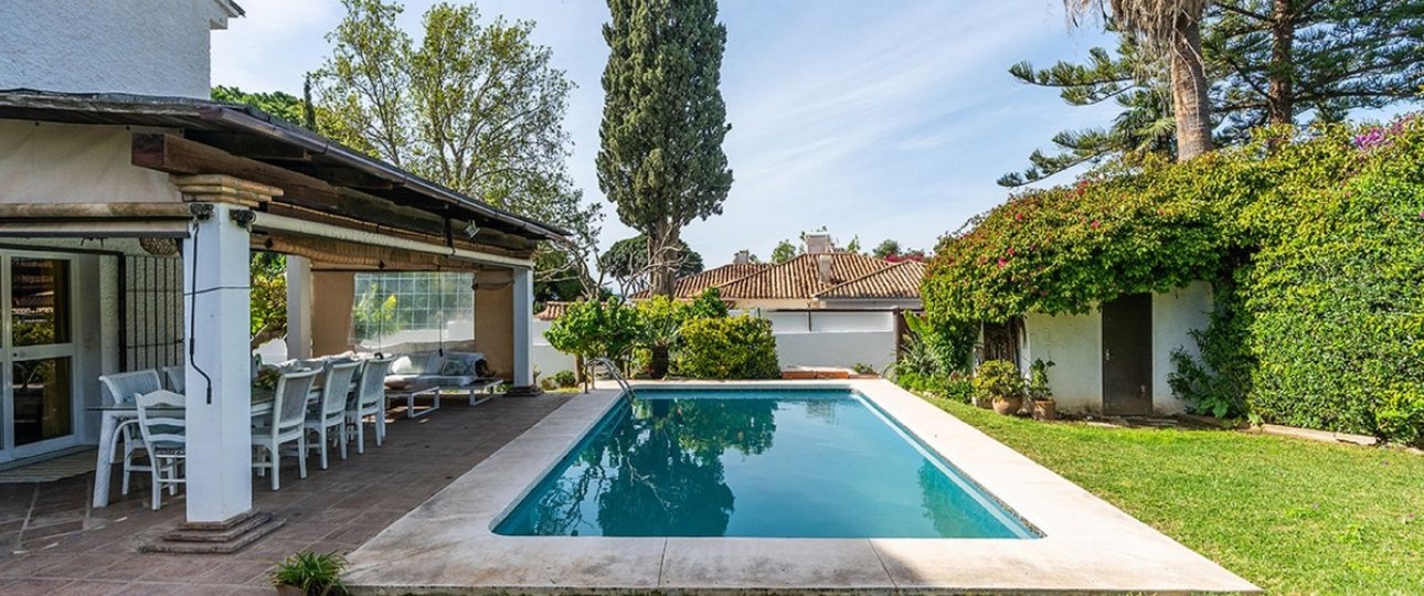 Resale - Villa - Marbella - Río Real