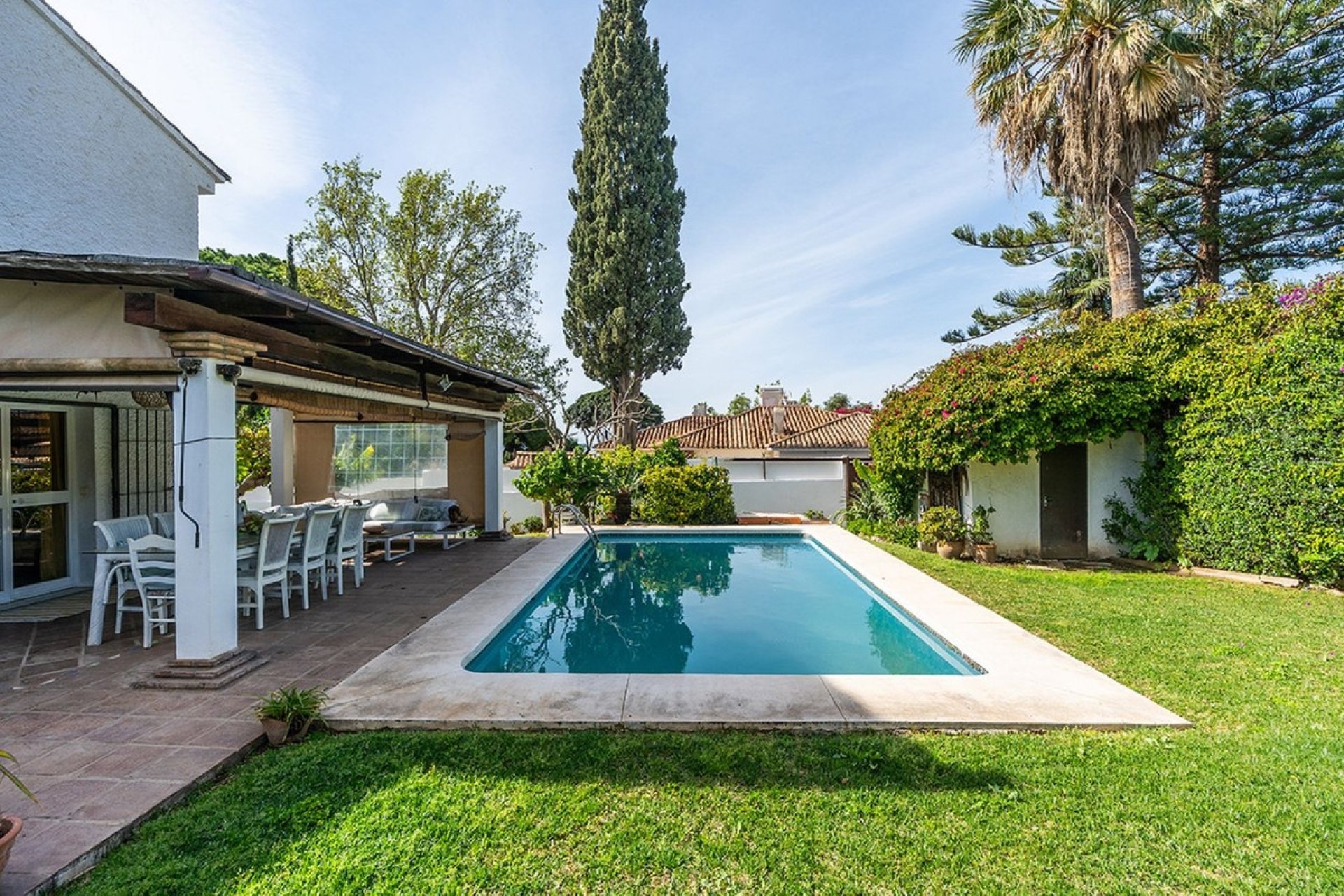 Resale - Villa - Marbella - Río Real