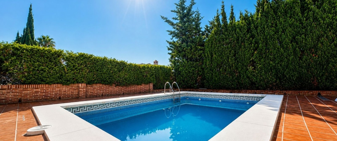 Resale - Villa - Marbella - Río Real