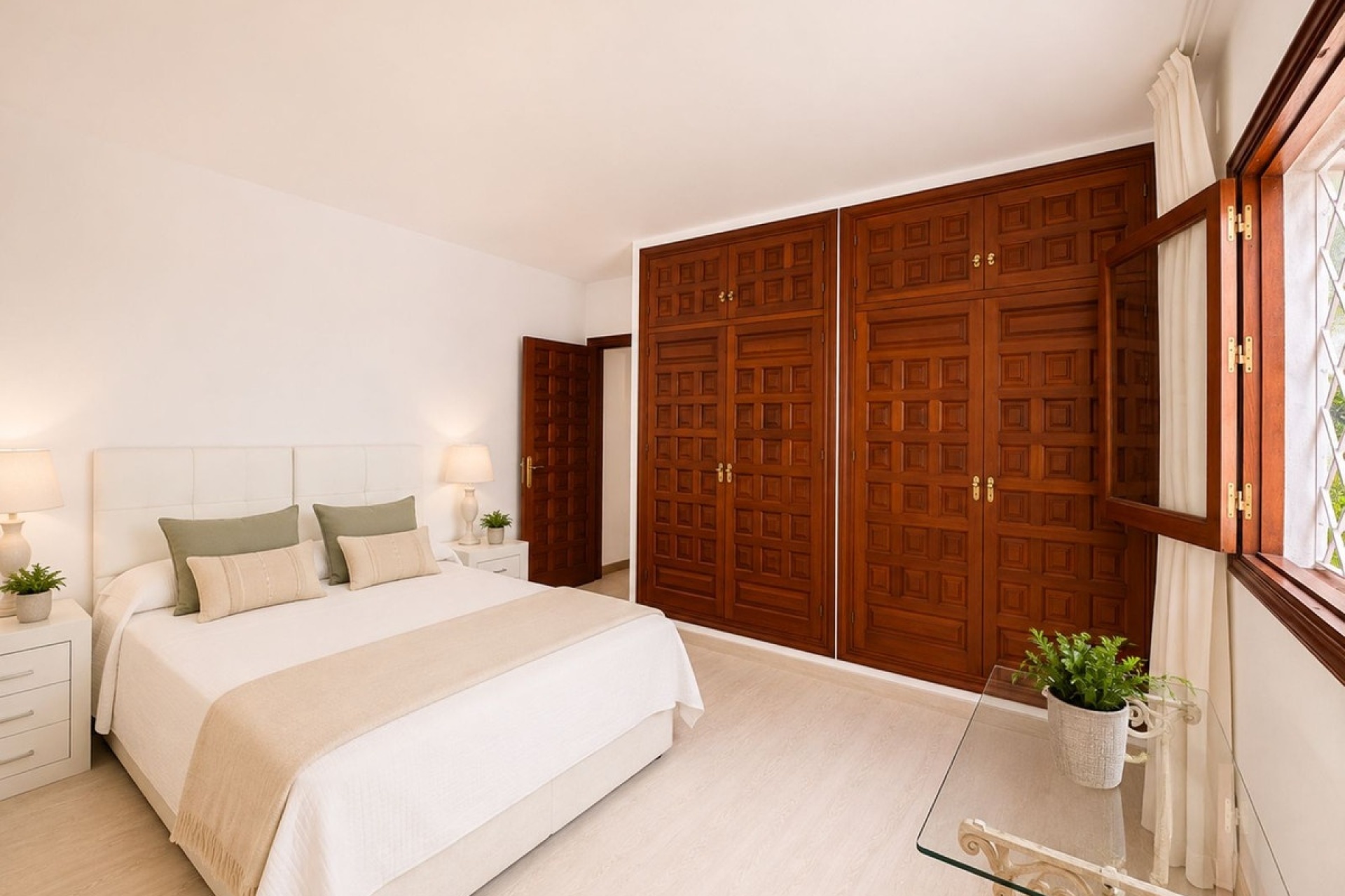 Resale - Villa - Marbella - Río Real