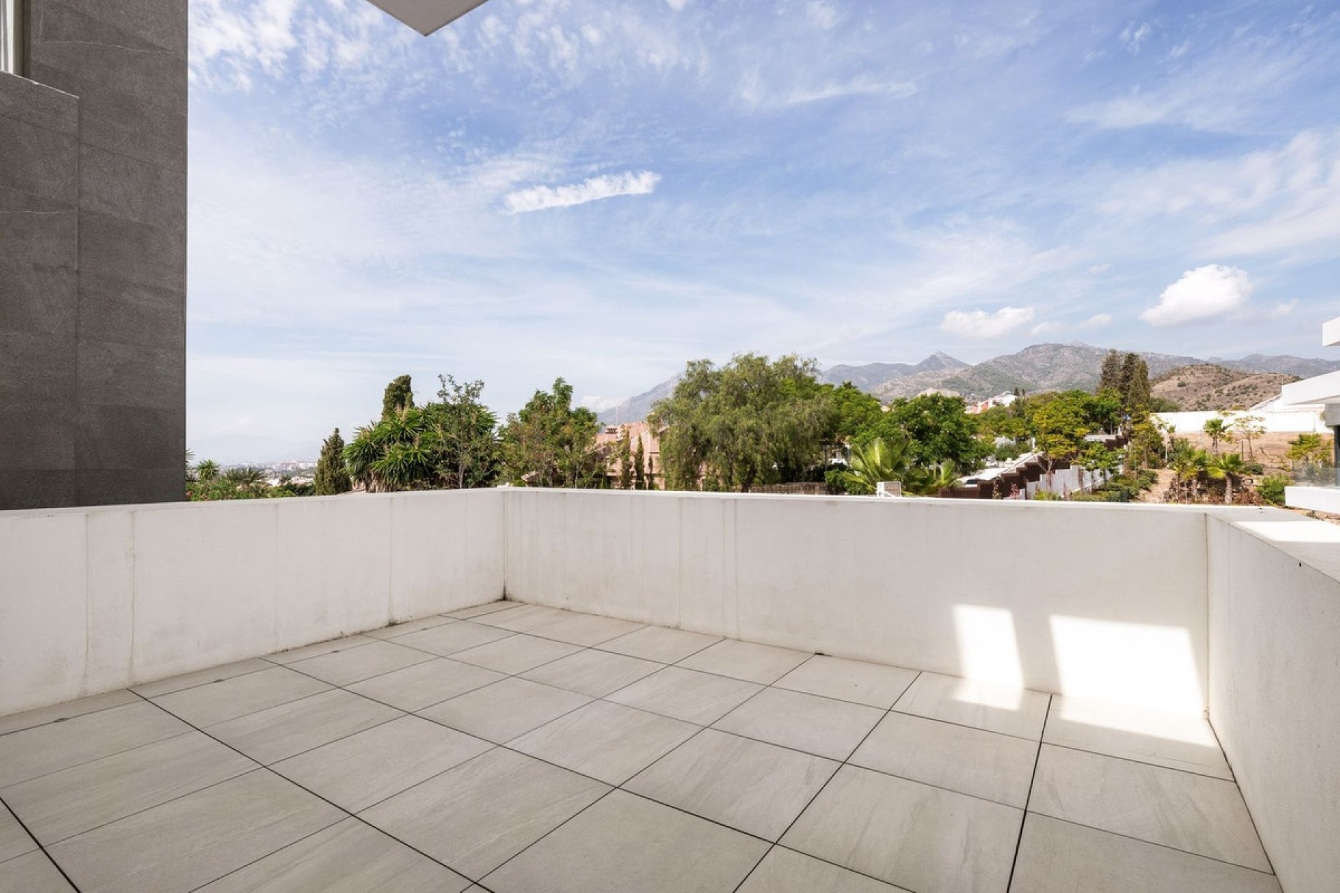 Resale - Villa - Marbella - Río Real