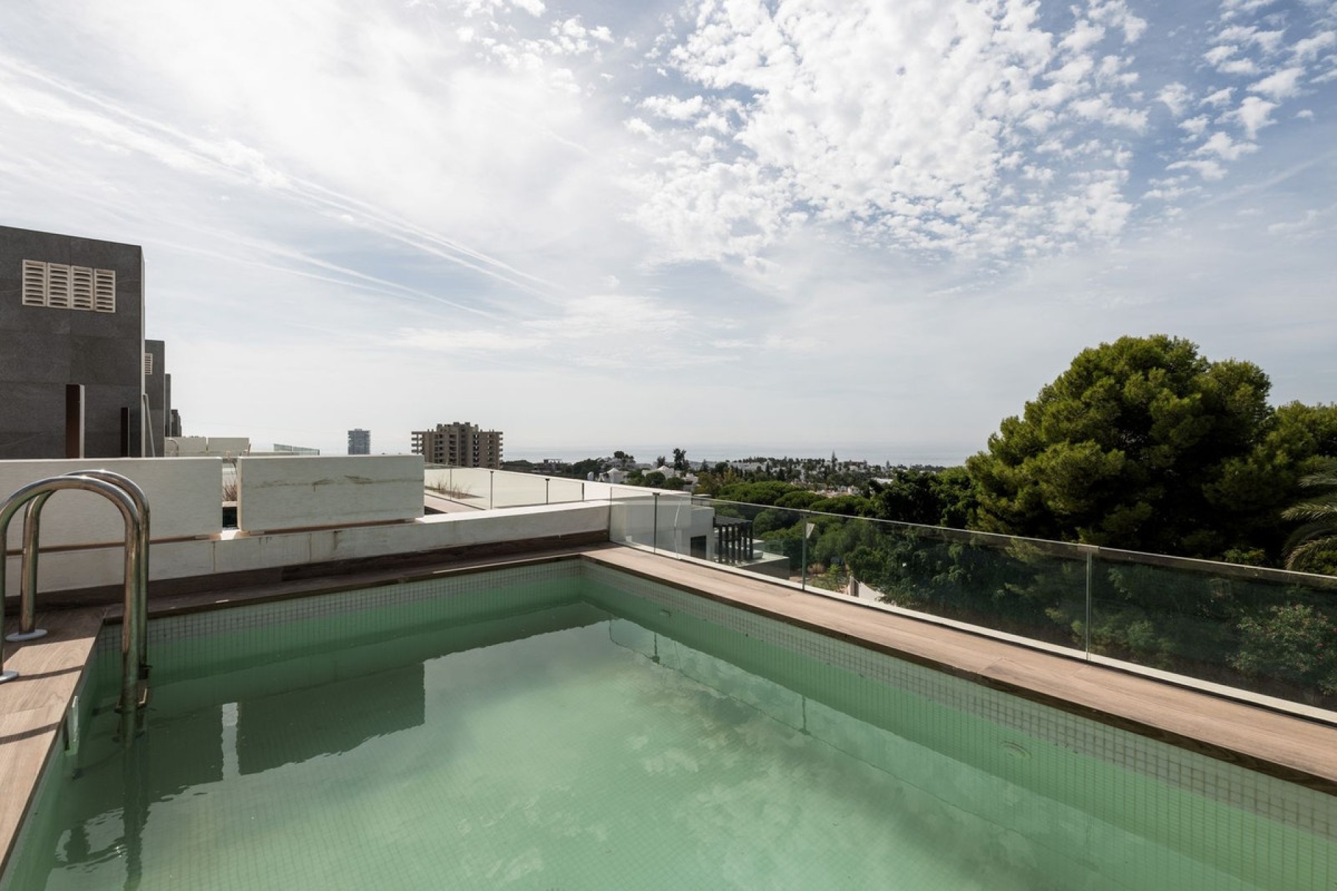 Resale - Villa - Marbella - Río Real