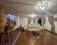Resale - Villa - Marbella - San Pedro de Alcántara