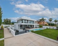Resale - Villa - Marbella - San Pedro de Alcántara