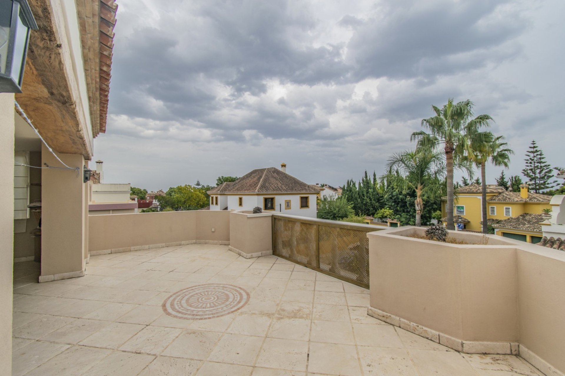 Resale - Villa - Marbella - San Pedro de Alcántara