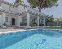Resale - Villa - Marbella - San Pedro de Alcántara