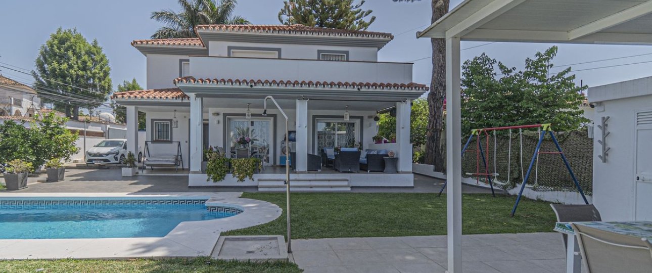 Resale - Villa - Marbella - San Pedro de Alcántara