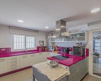 Resale - Villa - Marbella - San Pedro de Alcántara
