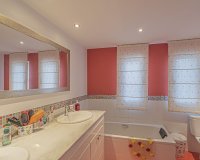 Resale - Villa - Marbella - San Pedro de Alcántara