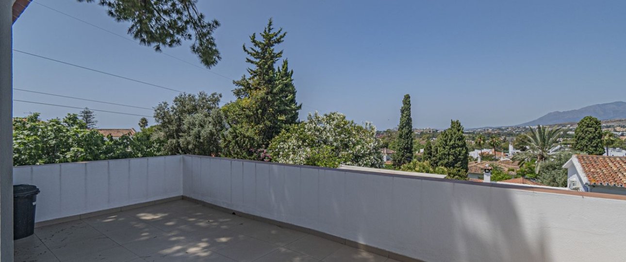 Resale - Villa - Marbella - San Pedro de Alcántara