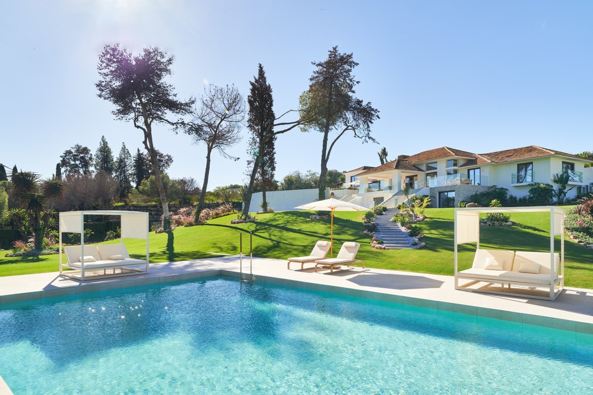 Resale - Villa - Marbella - San Pedro de Alcántara
