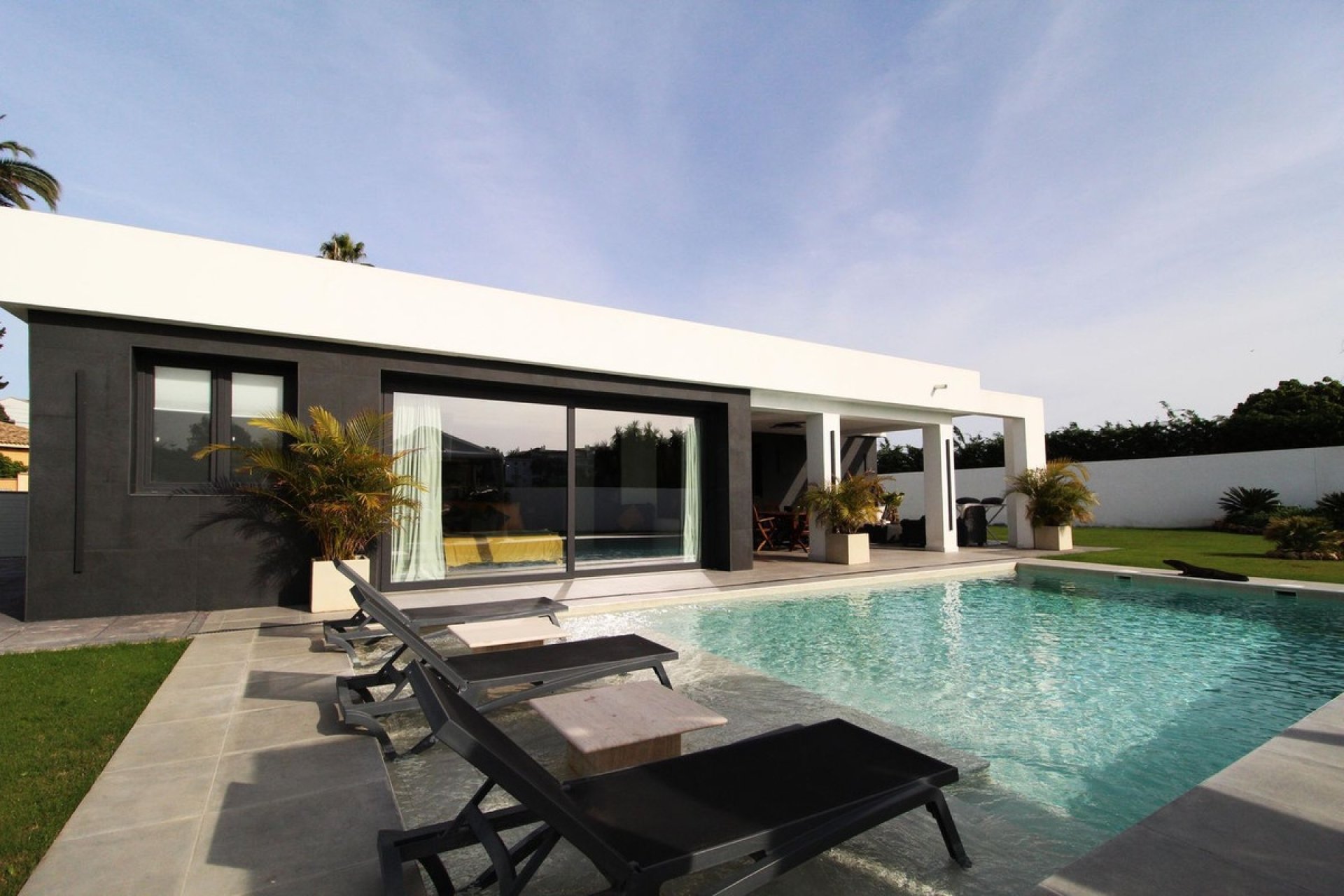 Resale - Villa - Marbella - San Pedro de Alcántara