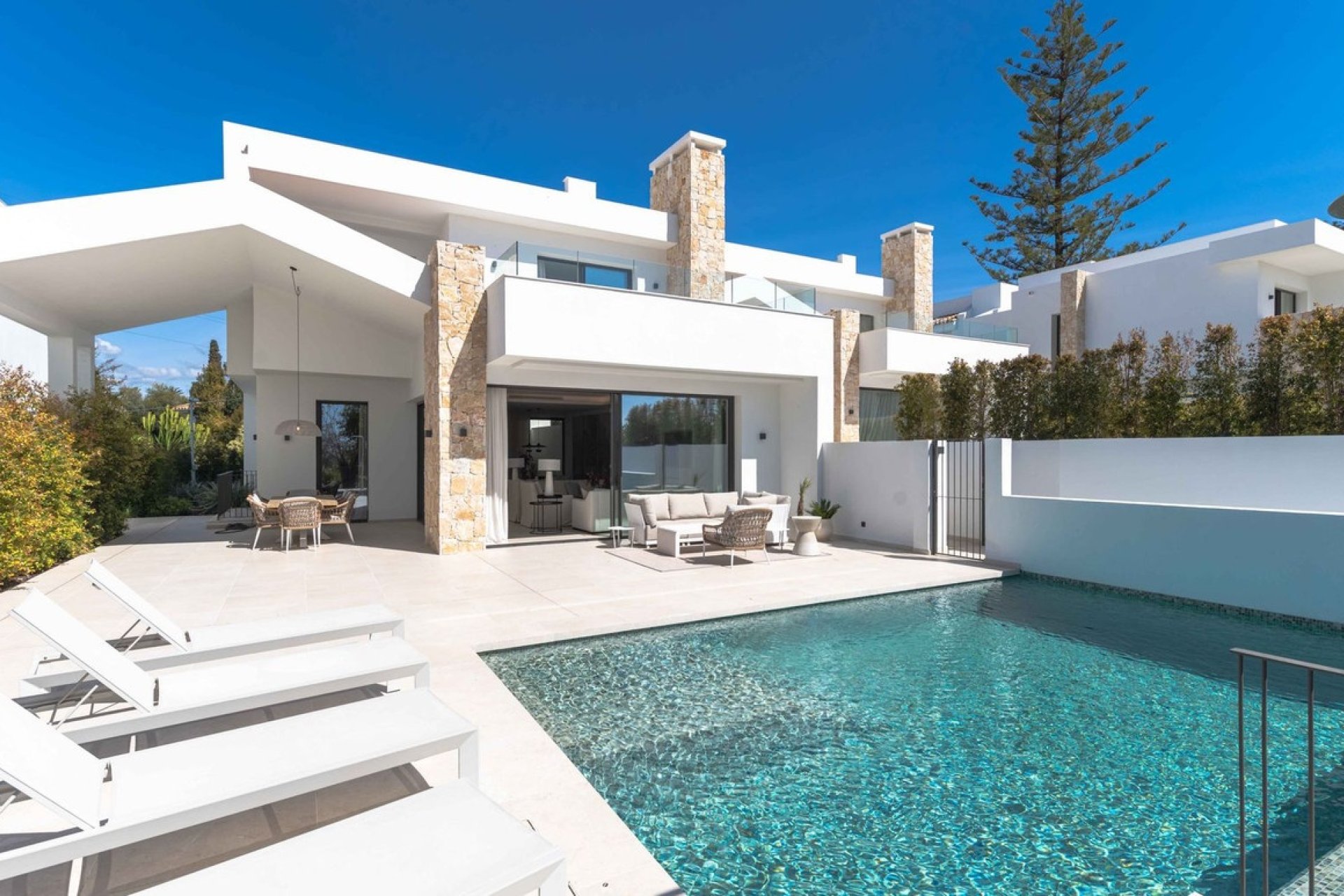 Resale - Villa - Marbella - San Pedro de Alcántara